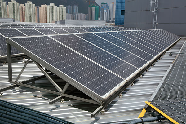 solar-roofing-installations-flat-roof